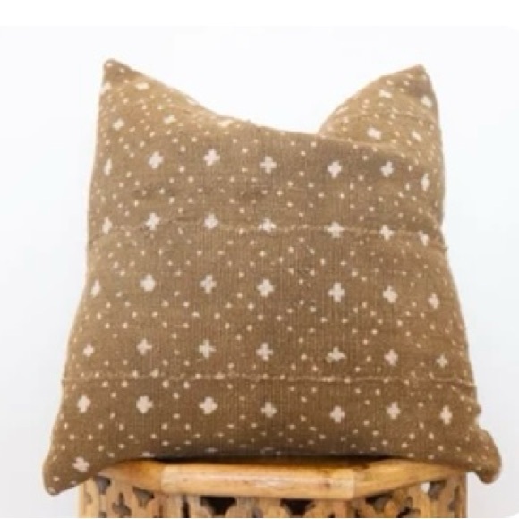 Two 18” x 18” Mudcloth Pillow Covers - Picture 2 of 7